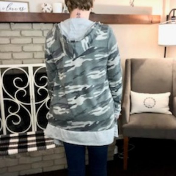 French Terry Camo Cardigan Hoodie - Picture 2 of 2